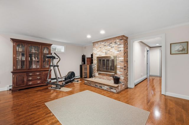 1 Timberlane, Plymouth, MA 02360