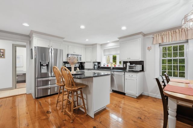 1 Timberlane, Plymouth, MA 02360