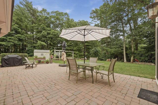 1 Timberlane, Plymouth, MA 02360