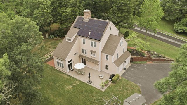 1 Timberlane, Plymouth, MA 02360
