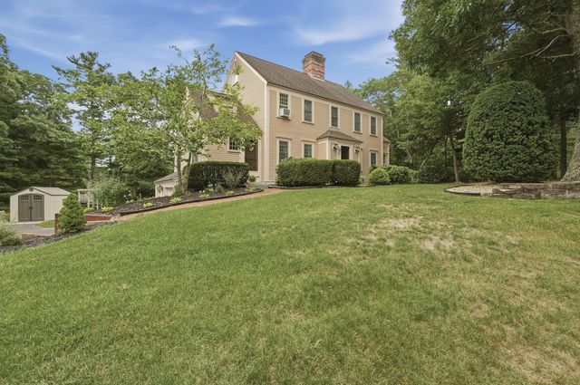 1 Timberlane, Plymouth, MA 02360