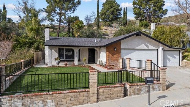 28515 Winterdale, Canyon Country (santa Clarita), CA 91387