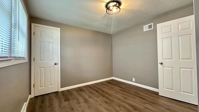 4951 36th STREET, Hartland, WI 53029