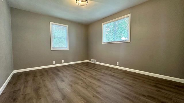 4951 36th STREET, Hartland, WI 53029