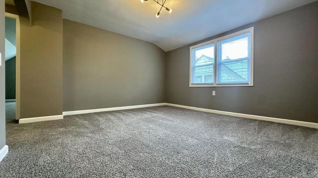 4951 36th STREET, Hartland, WI 53029