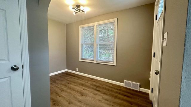 4951 36th STREET, Hartland, WI 53029