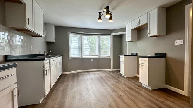 4951 36th STREET, Hartland, WI 53029