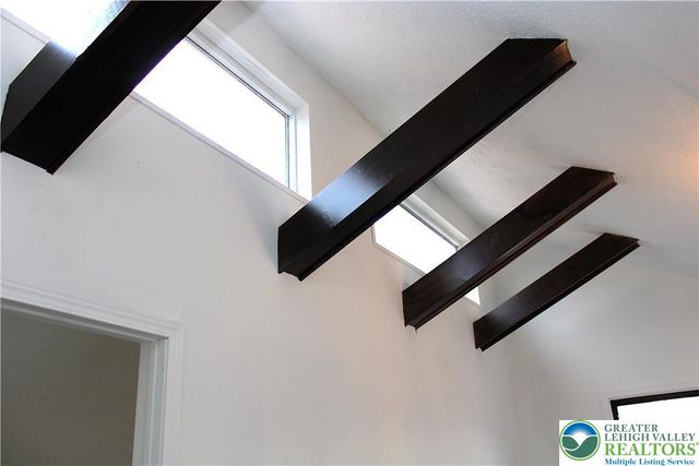 15 Hilltop Circle, Middle Smithfield Twp, PA 18302