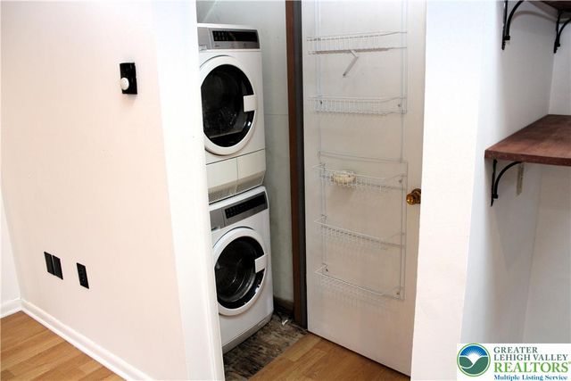 15 Hilltop Circle, Middle Smithfield Twp, PA 18302