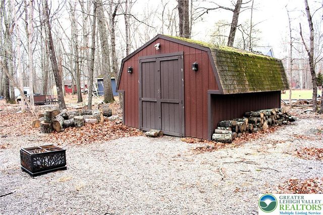 15 Hilltop Circle, Middle Smithfield Twp, PA 18302