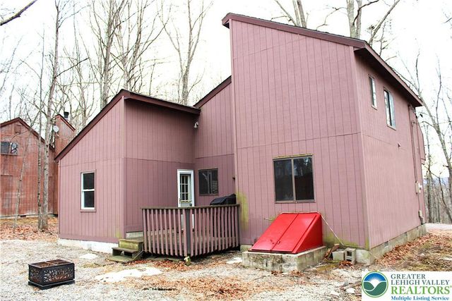 15 Hilltop Circle, Middle Smithfield Twp, PA 18302