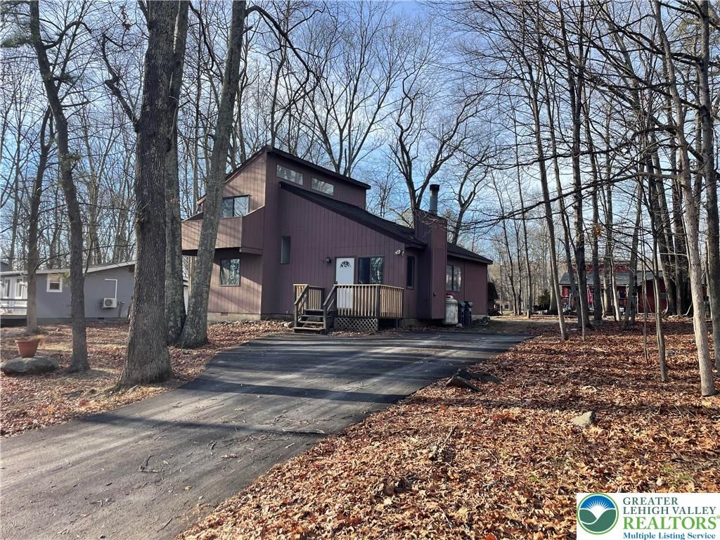 15 Hilltop Circle, Middle Smithfield Twp, PA 18302
