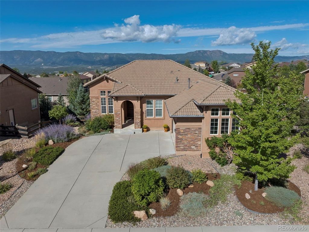 15668 Old Post Drive, Monument, CO 80132