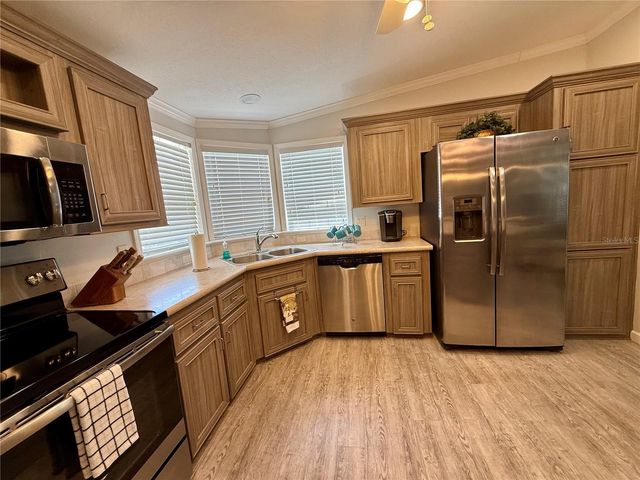 82184 E STREET N 184, Pinellas Park, FL 33781