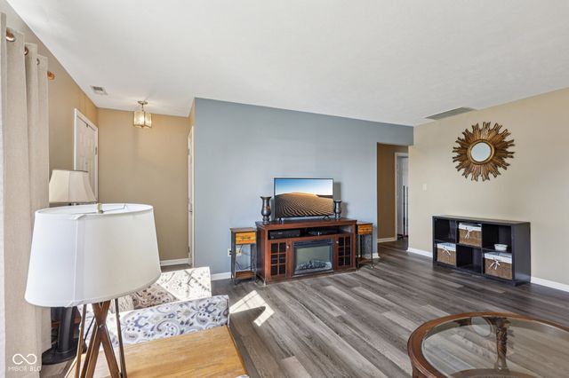 470 Sycamore Street, Brownsburg, IN 46112