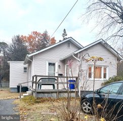 8 NORWAY AVE, Clementon, NJ 08021