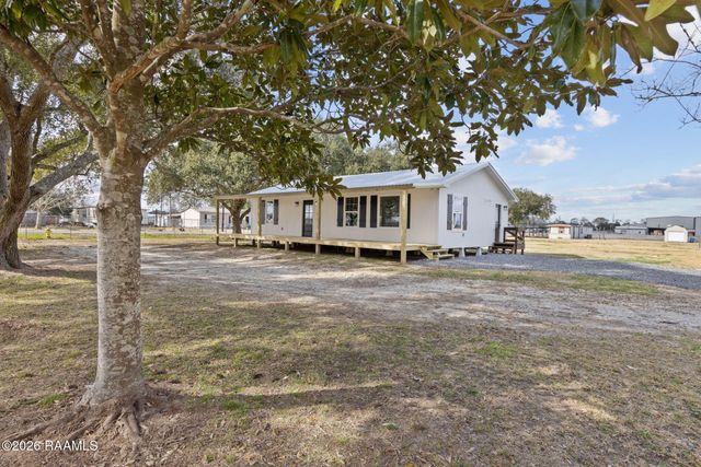 304 Investment Drive, Youngsville, LA 70592