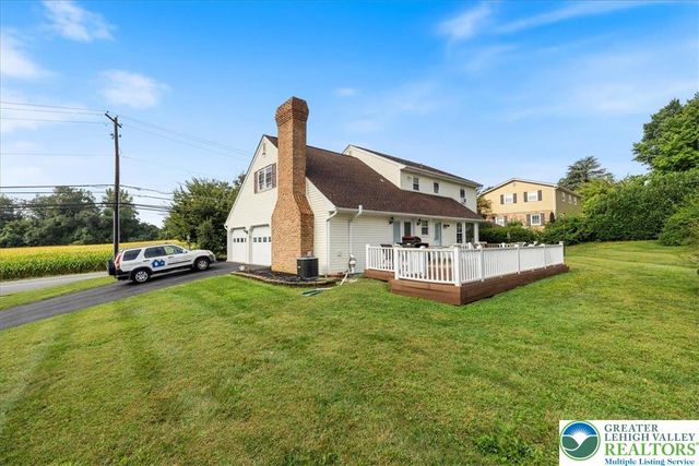 5175 Meadowview Drive, Lower Macungie Twp, PA 18062