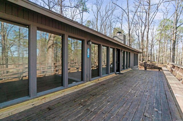 2409 Tannenbaum Road, Drasco, AR 72530