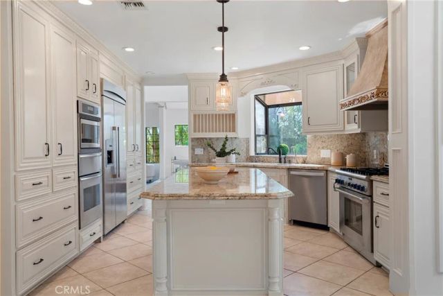 16161 Sky Ranch, Canyon Country, CA 91387