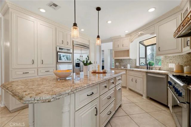 16161 Sky Ranch, Canyon Country, CA 91387