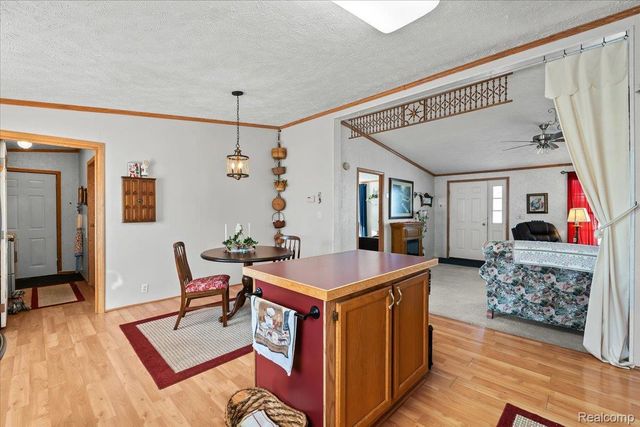 4482 Wynnwood Drive, Howell, MI 48843