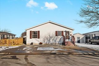 4482 Wynnwood Drive, Howell, MI 48843