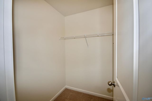 307 Acorn Grove Lane SW, Huntsville, AL 35824