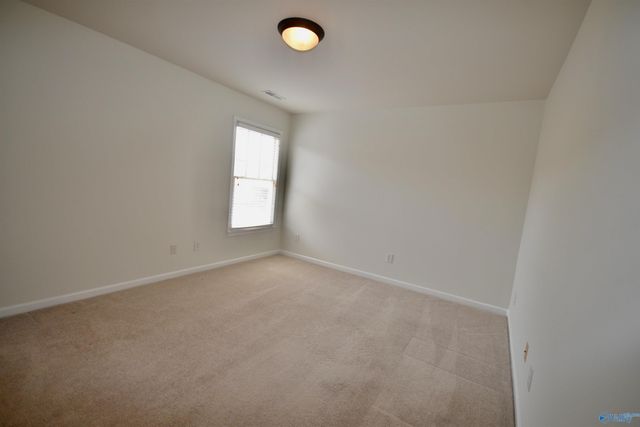 307 Acorn Grove Lane SW, Huntsville, AL 35824