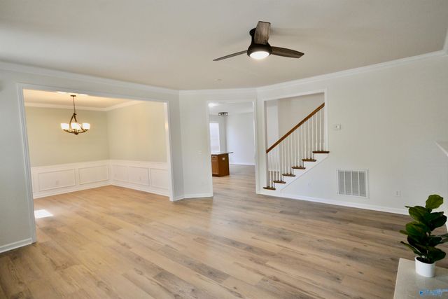 307 Acorn Grove Lane SW, Huntsville, AL 35824