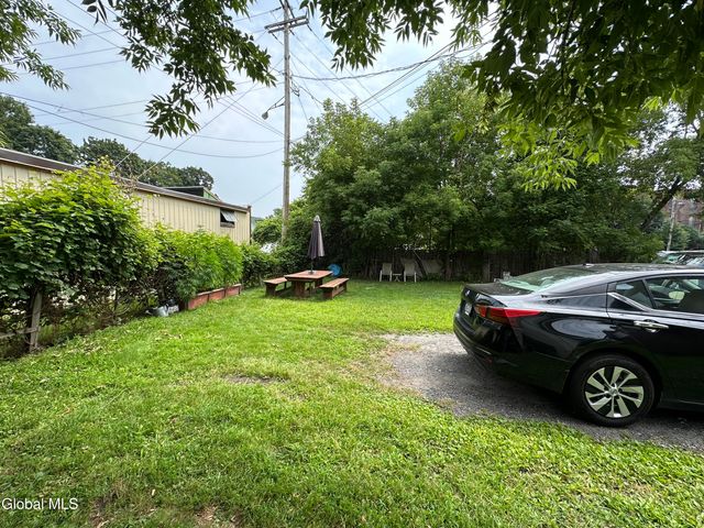 26 N Market Street, Johnstown, NY 12095