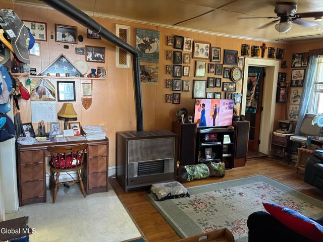 26 N Market Street, Johnstown, NY 12095