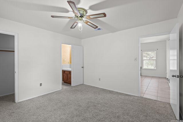336 Lost Trail, La Vernia, TX 78121