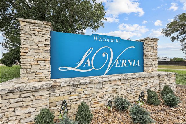 336 Lost Trail, La Vernia, TX 78121