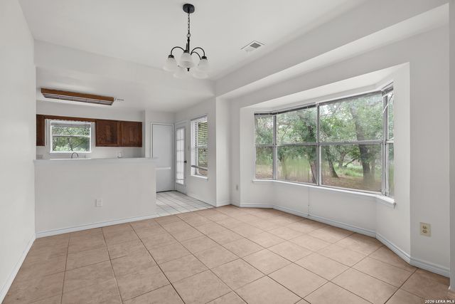 336 Lost Trail, La Vernia, TX 78121