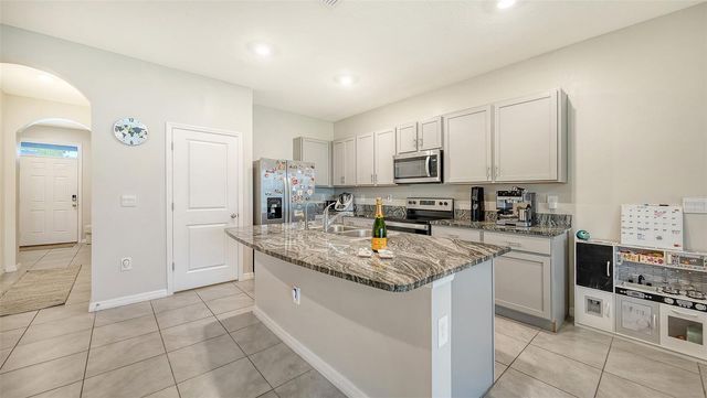 8777 MILESTONE DRIVE, Sarasota, FL 34238