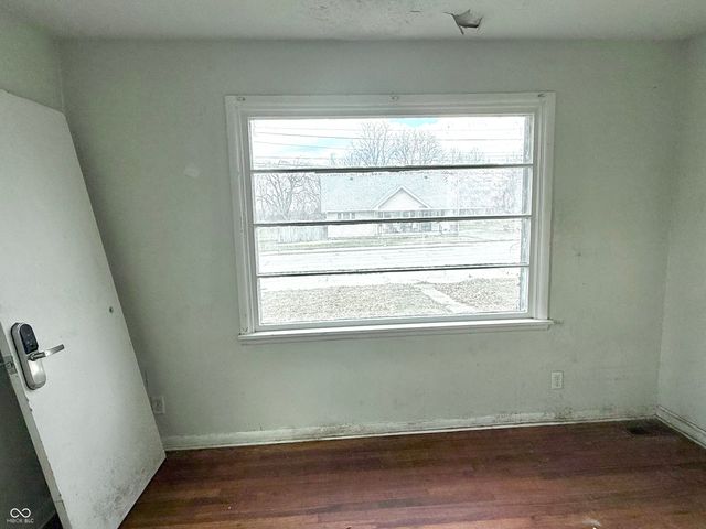 4301 E 21st Street, Indianapolis, IN 46218