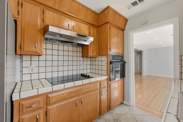 1846 Los Padres Boulevard, Santa Clara, CA 95050