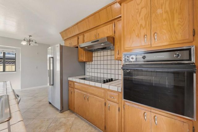 1846 Los Padres Boulevard, Santa Clara, CA 95050