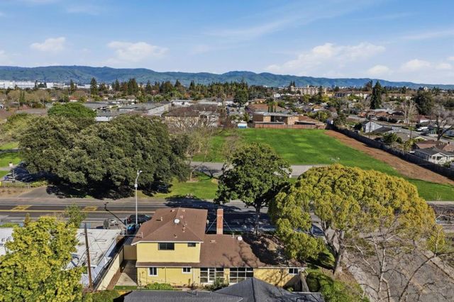 1846 Los Padres Boulevard, Santa Clara, CA 95050