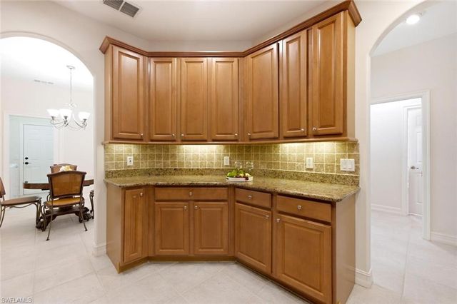 1826 Tarpon Bay DR S 91, Naples, FL 34119