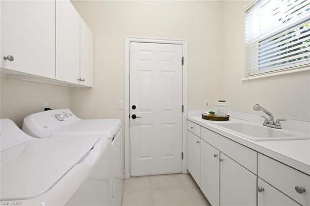 1826 Tarpon Bay DR S 91, Naples, FL 34119