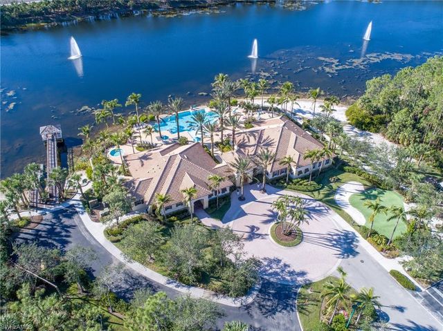 1826 Tarpon Bay DR S 91, Naples, FL 34119