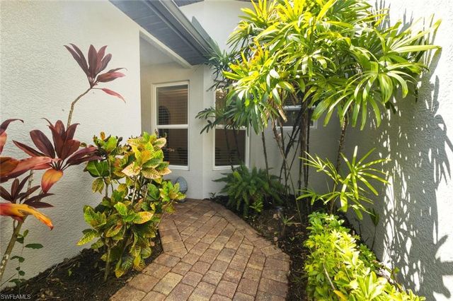 1826 Tarpon Bay DR S 91, Naples, FL 34119
