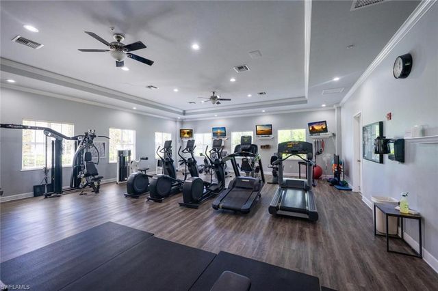 1826 Tarpon Bay DR S 91, Naples, FL 34119