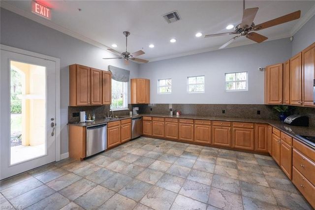 1826 Tarpon Bay DR S 91, Naples, FL 34119