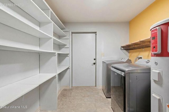 627 Y For Rd, Cocolalla, ID 83813