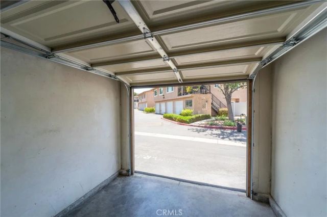 1382 Via Santiago D, Corona, CA 92882