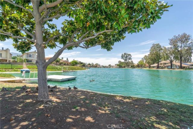 1382 Via Santiago D, Corona, CA 92882