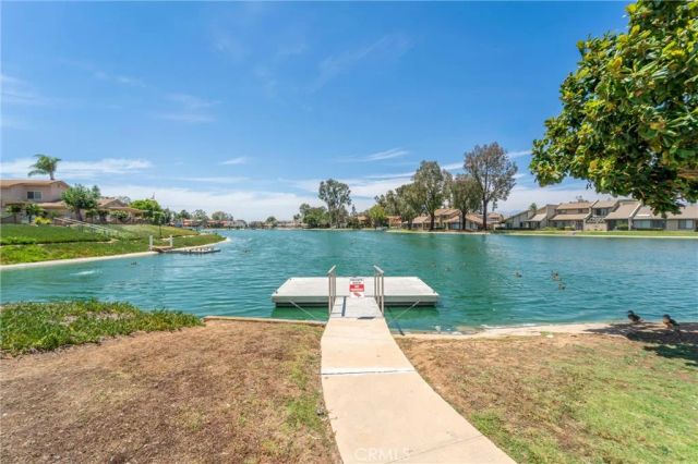 1382 Via Santiago D, Corona, CA 92882